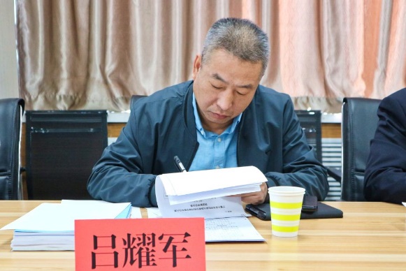 说明: https://law.nxu.edu.cn/__local/D/69/C3/5AB4445D024549ADAE52A4F2190_A9D7E603_1487C.jpg