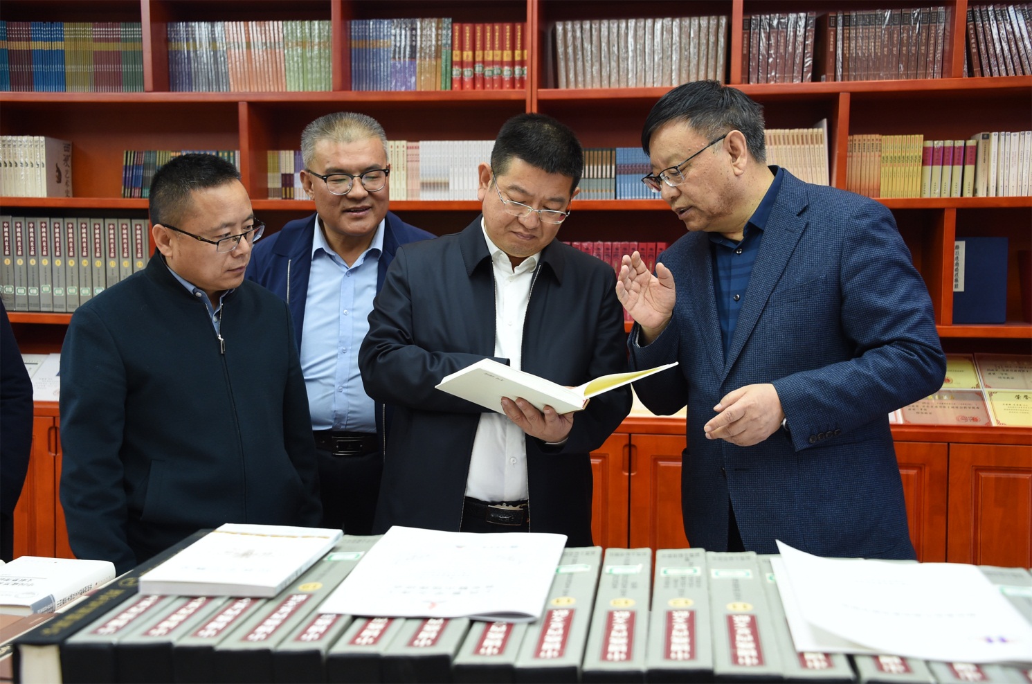 说明: https://www.nxu.edu.cn/__local/8/12/30/5FCF5A9955631FAD7B58767FF30_7E71E6F5_16394B.jpg