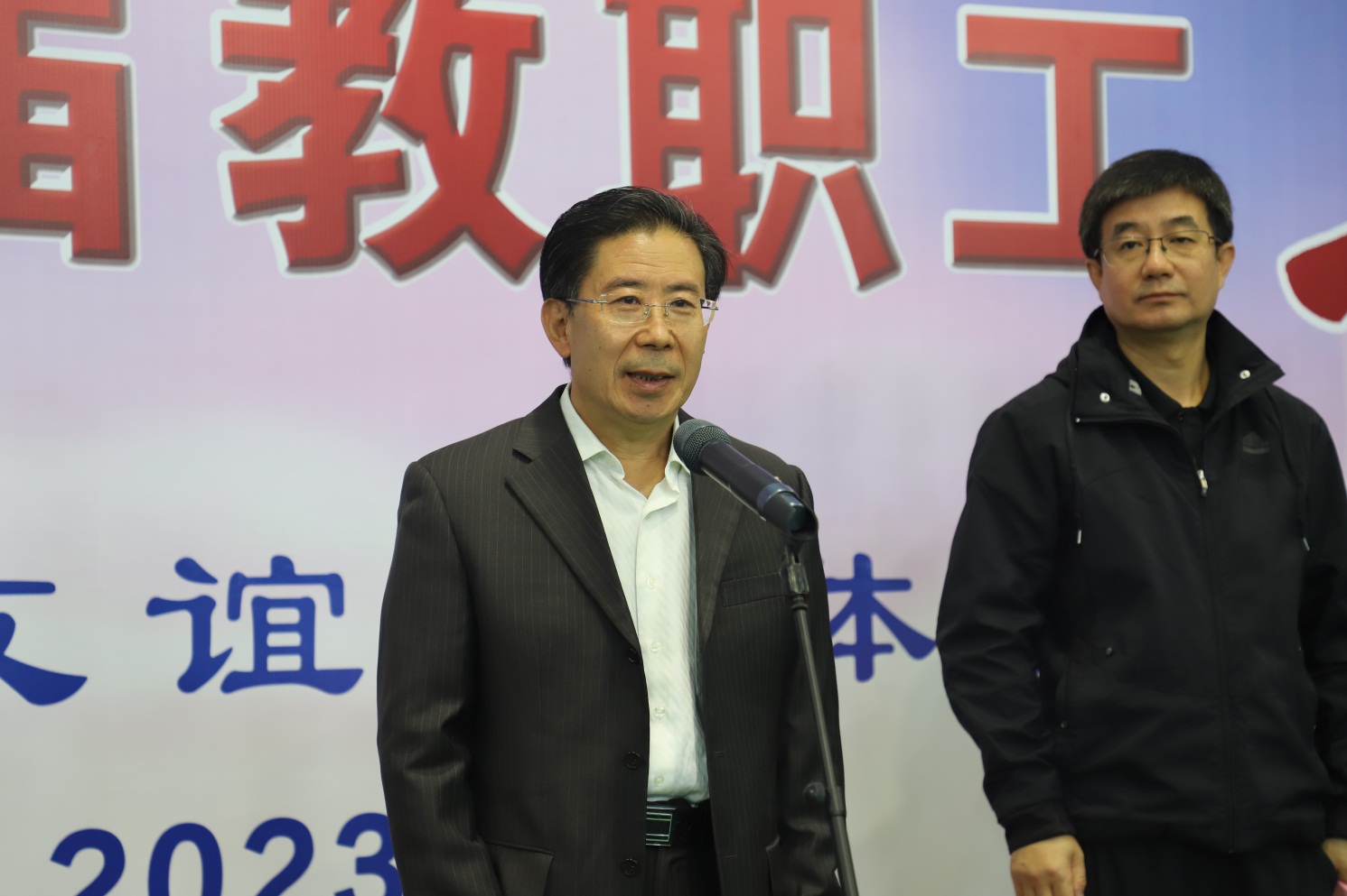 说明: https://www.nxu.edu.cn/__local/E/F5/9C/9F4F7F5CE36536690BEE3AA3D14_4E7F2056_4BA783.jpg